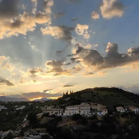 펜션 La Casa Di Fedora Capestrano